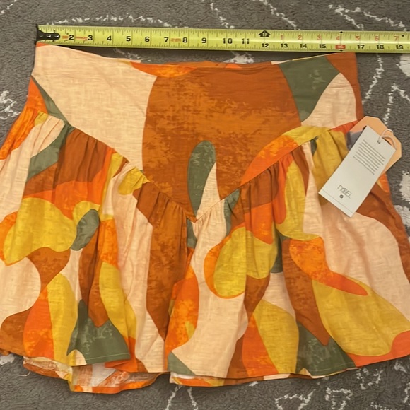 NWT Fe Noel Target Collab Mixed Paint flattering mini skirt! - Picture 6 of 8
